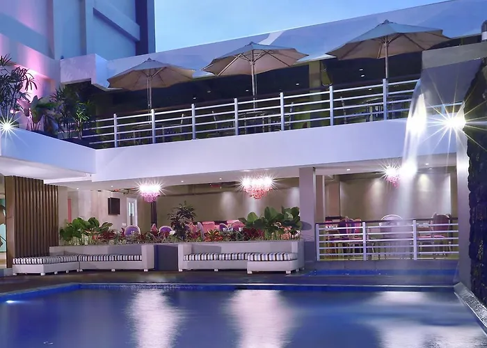 酒店 Favehotel Tohpati Bali 3*